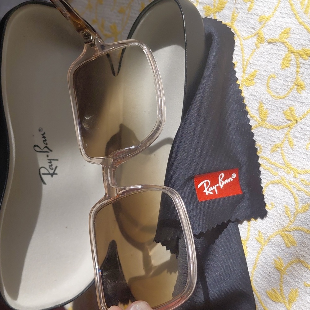 Ray-Ban Square-Frame Gradient Lense Sunglasses Tr… - image 5